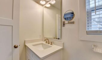 318 Cottage Ct, Ball Ground, GA 30107