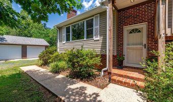 787 Woodlawn Trl, Appomattox, VA 24522
