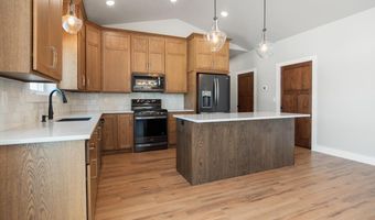 2765 COUNTY ROAD EE, Abrams, WI 54101