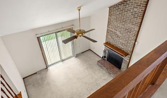 8 SIGNAL HILL Dr, Hockessin, DE 19707