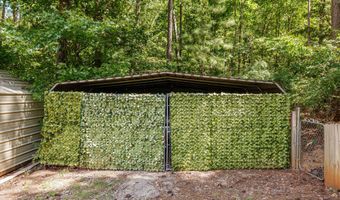 8010 Lakeside Dr, Appling, GA 30802