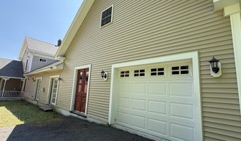 11 Durham St, Belfast, ME 04915