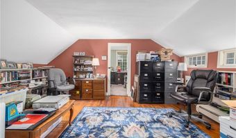 2381 Middle Rd, East Greenwich, RI 02818