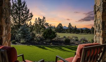 22887 Ghost Tree Ln, Bend, OR 97701