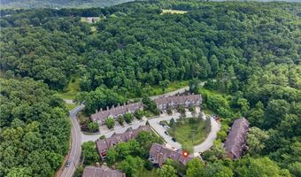 1420 Towne Square Dr, Allison Park, PA 15101