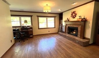 3288 Spring Valley Rd, Akron, OH 44333