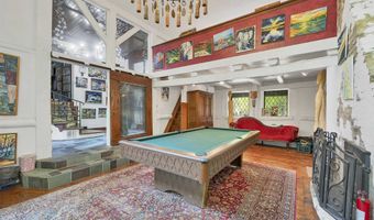 4737 W BROADWAY Dr, Appleton, WI 54913