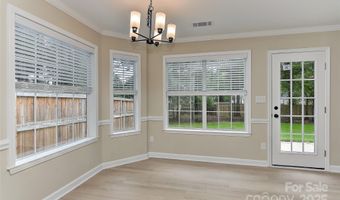 3325 Arboretum Vw, Charlotte, NC 28226