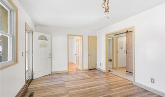 14 Whittlesey Rd, Johnston, RI 02919