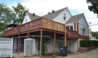 409 E. Elm St, Albion, IL 62806