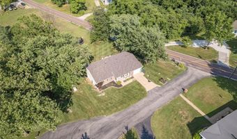 21 Sun Aire Dr, Arnold, MO 63010