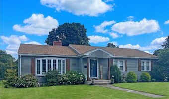 30 Alvin St, Warwick, RI 02886