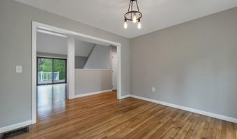 16 Old Manchester Rd, Amherst, NH 03031