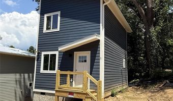 1 Freeport Ln, Asheville, NC 28806