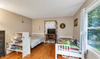 310 Dutile Rd, Belmont, NH 03220