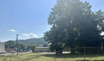 224 S LEIGHTON Ave 1, Anniston, AL 36207