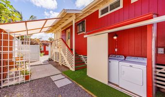 1702 Haiku Rd B, Haiku, HI 96708