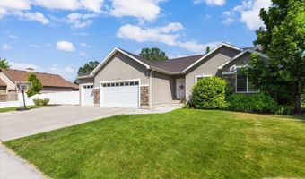 3809 E Windmill Dr, Ammon, ID 83406