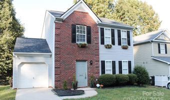 3813 Brookchase Ln, Charlotte, NC 28205