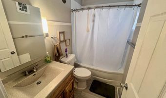 32 Dogwood Blvd, Babbitt, MN 55706