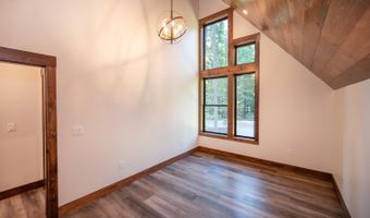 2044 Douglas Dr, Arnold, CA 95223