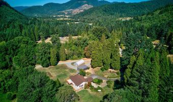 913 Starveout Creek Rd, Azalea, OR 97410