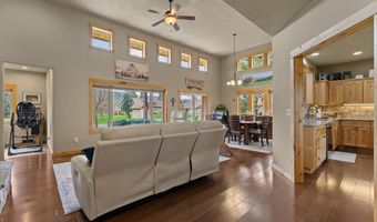50 Bellflower Ct, Blanchard, ID 83804