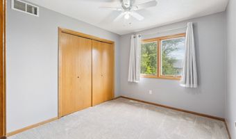3211 SW 35th St, Ankeny, IA 50023