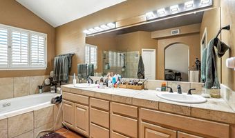 6529 Jim De Groat Dr, El Paso, TX 79912