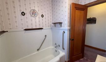 241 Arbor Dr, Alton, IL 62002