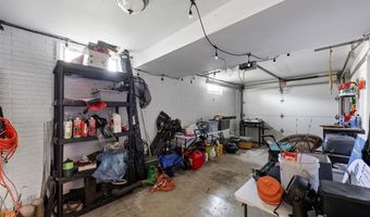 302 N Pratt St, Anamosa, IA 52220