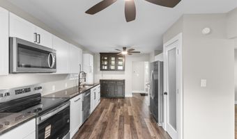305 S Magnolia Ave, Andrews, SC 29510