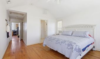 310 N Kinston Ave, Atlantic Beach, NC 28512