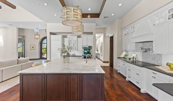 37334 N WINDING WASH Trl, Carefree, AZ 85377
