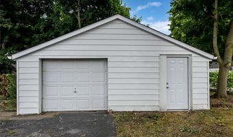 41 W Woodsdale Ave, Akron, OH 44301