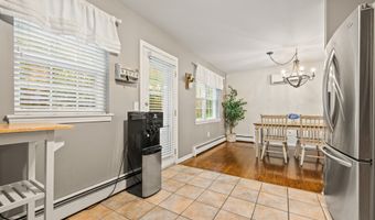 22 Quail Run, Bloomfield, CT 06002