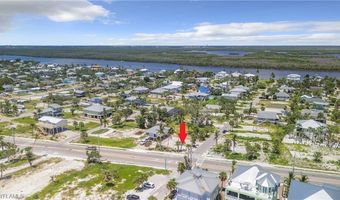 103-105 Hercules Dr, Fort Myers Beach, FL 33931