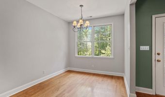 510 Chippendale Ln, Boiling Springs, SC 29316