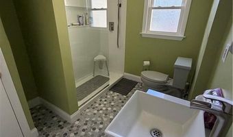 45 Pinewood Dr, North Providence, RI 02904