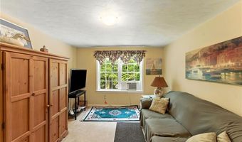 154 Black Pond Rd, Charlestown, RI 02813