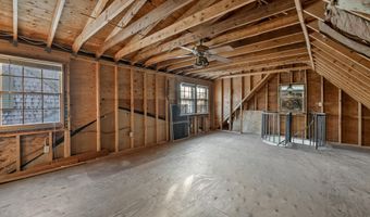 7 George St, Barnstable, MA 02630
