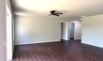 100 FAIRFAX Ln 82, Dover, DE 19901