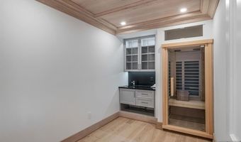 19 Rio Vista Dr, Alpine, NJ 07620