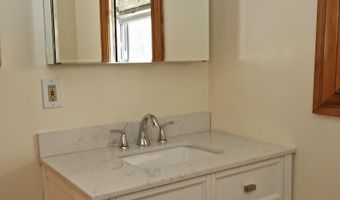 29 4th Ave 1St Floor, Atlantic Highlands, NJ 07716
