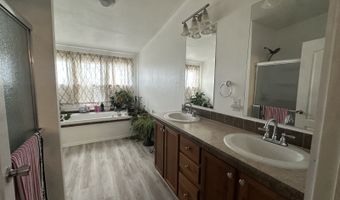 711 ELM St, Carlin, NV 89822