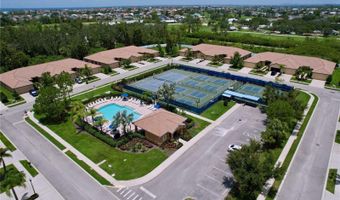 5663 SUNSET FALLS Dr, Apollo Beach, FL 33572