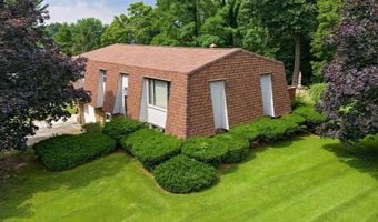 600 Forest Dr, Bloomfield, IN 47424