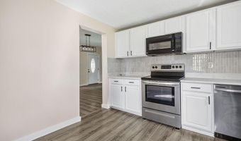 37 College St, Alexandria, OH 43001