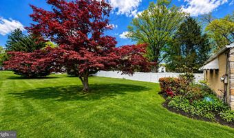 810 N LIMEKILN Pike, Ambler, PA 19002