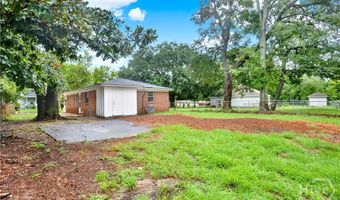 2205 Iowa St, Savannah, GA 31404
